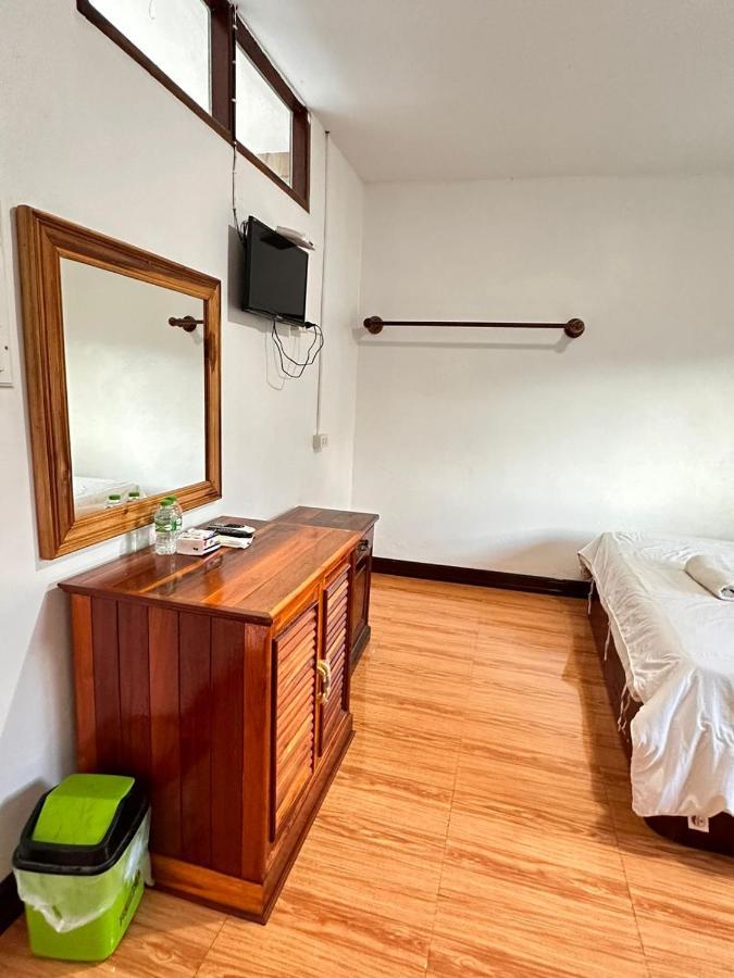 Vang Vieng Global Hostel Esterno foto